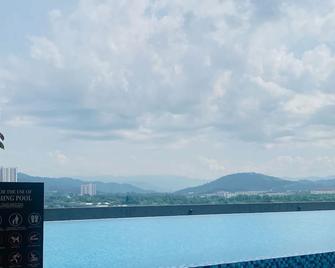 New @ Soho Netizen Kl View Netflix Mrt Wifi - Cheras