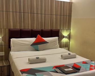 Hotel Powai Palace - Bombay - Habitación