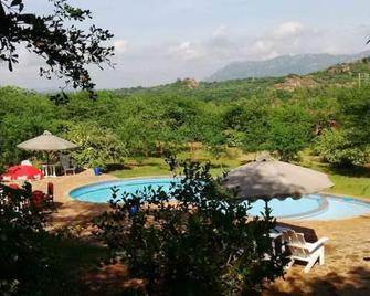 Kipwa Eco Lodge - Maiyuni - Piscina