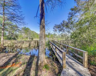 Lucky 8 Lake House in Bainbridge with Private Dock - Bainbridge