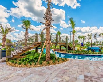 Chic Luxury Haven - Unforgettable Retreat - Kissimmee - Pool