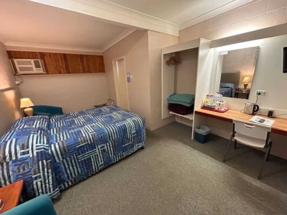 وارين موتور إن