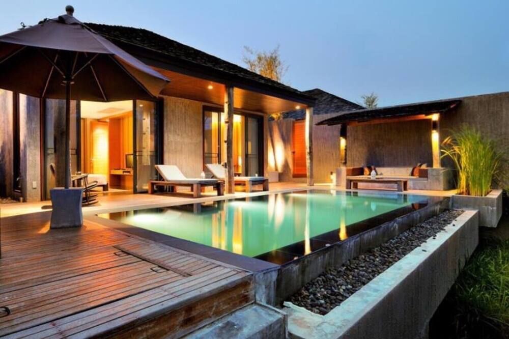 موثي مايا فوريست بول فيلا ريزورت