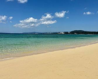 Grandioso Okinawa Pool Villa Onna 7h4ldkpool B / Kunigami-Gun Okinawa - Onna - Strand