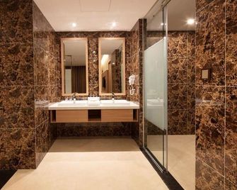 Virgo Hotel - Nha Trang