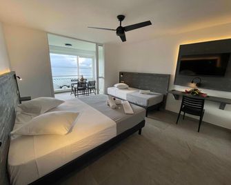 Karaibes Hotel - Le Gosier