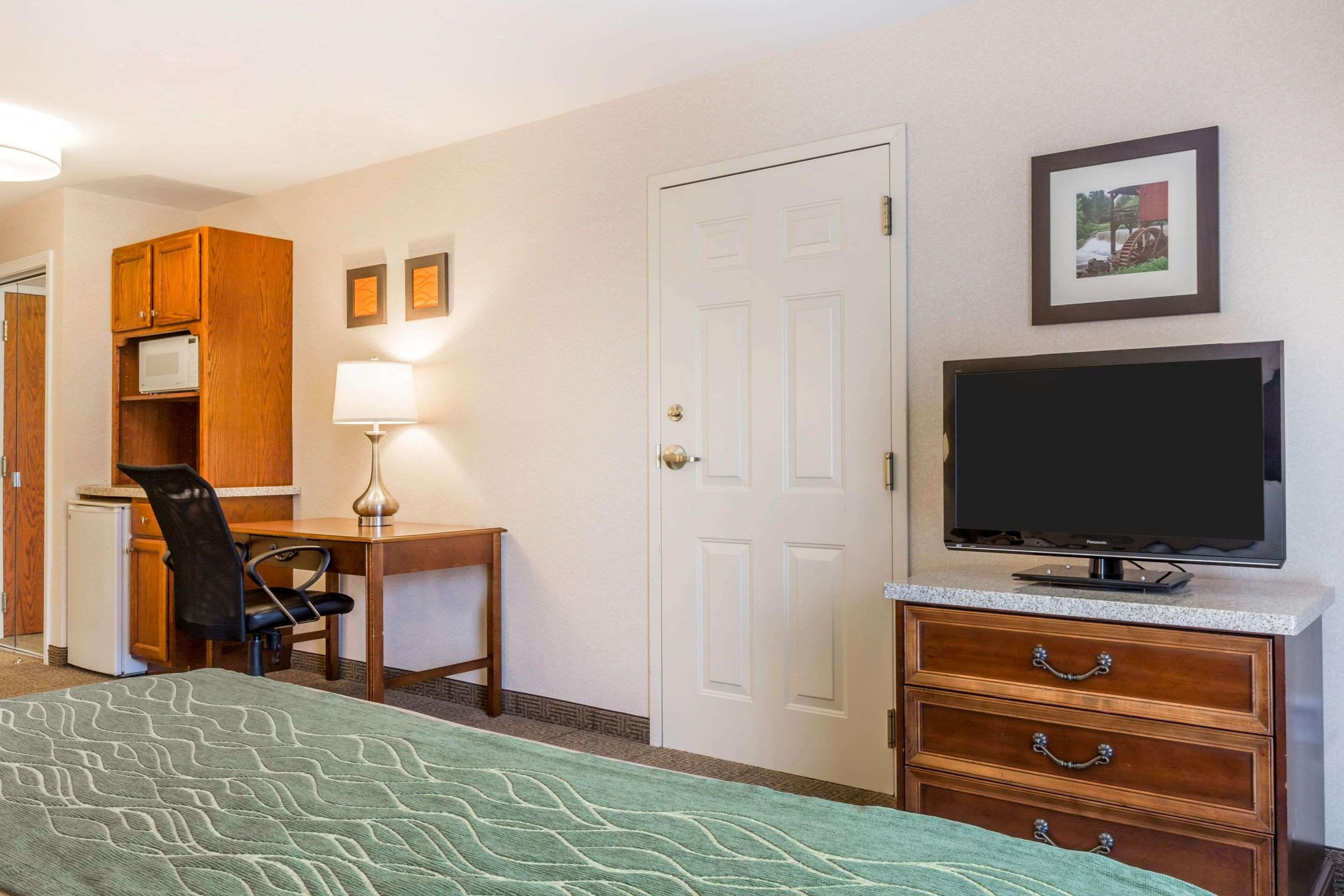 Comfort Inn & Suites South Burlington near University - South Burlington - Habitación