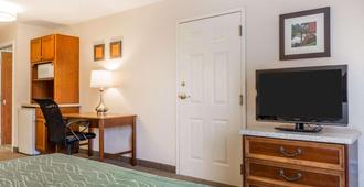 Comfort Inn & Suites - South Burlington - Camera da letto