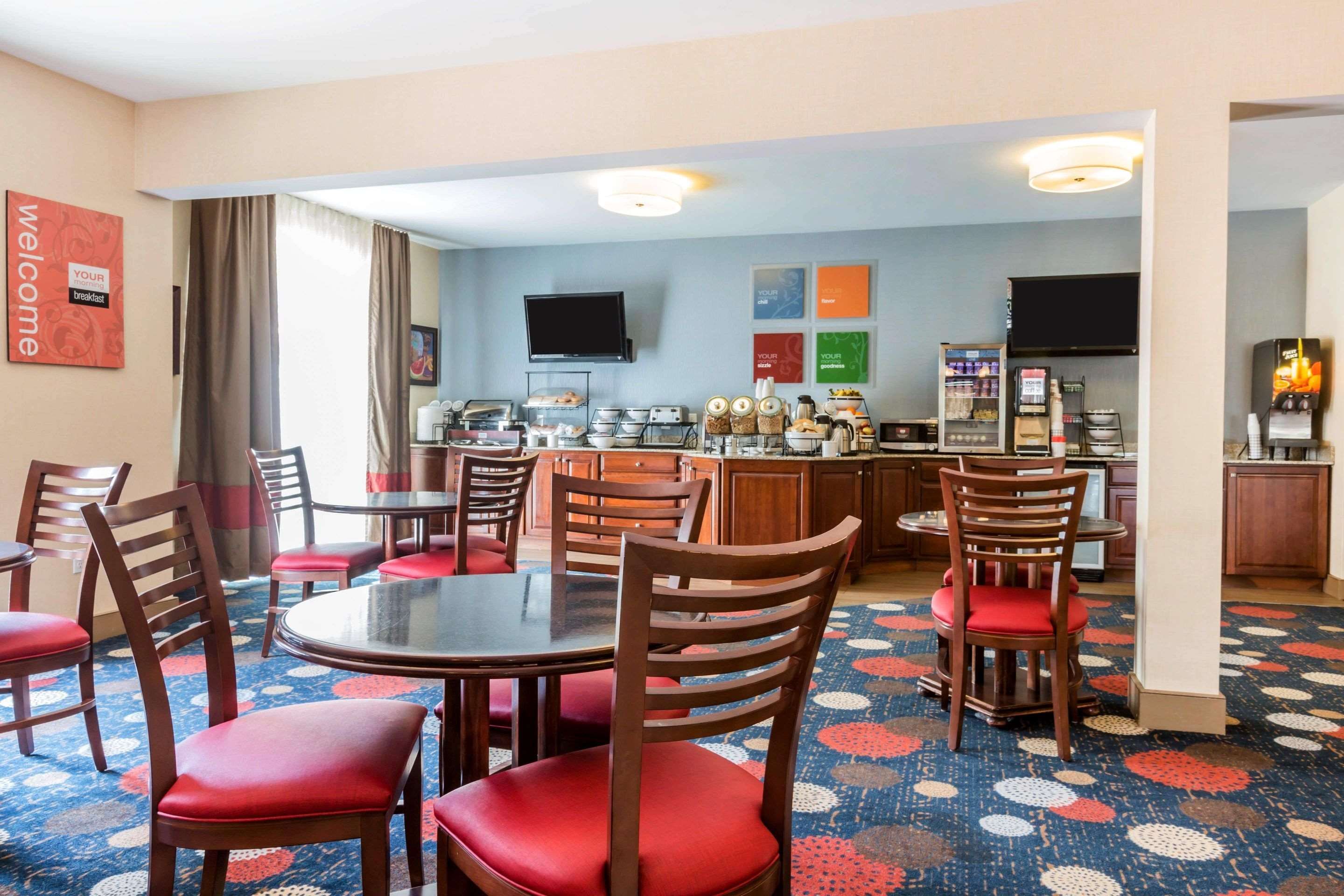 Comfort Inn Suites 79 1 8 4 South Burlington Hotel Deals
