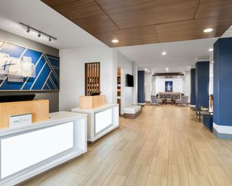 Holiday Inn Express Lake Wales N-Winter Haven By IHG - Lake Wales - Rezeption