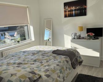 Chateau julie - Liverpool - Bedroom