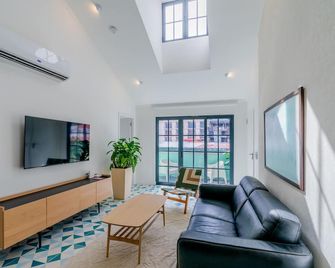 كاسا كويجانو 06 باي وينوود هاوس - بنما سيتي (بنما) - غرفة معيشة