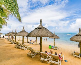Casuarina Resort and Spa - Trou Aux Biches - Playa