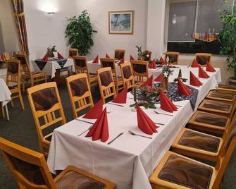 Ferienhaus, Dusche, Wc, 2 Sr, Online - Landgasthof Süßebach - Eichigt - Restaurant