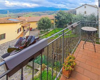 2 Bedroom Nice Home In Montenero D'orcia - Montenero d'Orcia - Balcony
