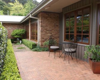 Yallambee B&B - Bundanoon - Патіо