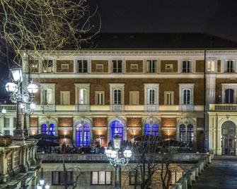 I Portici Hotel Bologna - Bologna - Edificio