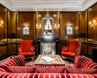 Narutis Hotel - וילנה - טרקלין