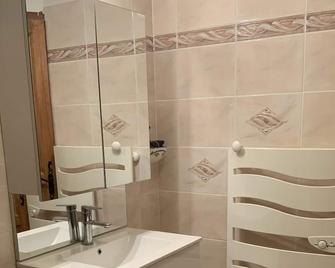 Le Poujal cottage for 2 people labeled winter - Pern - Baño