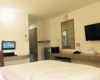 P.A. Thani Hotel - Nakhon Sawan