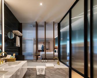 The Luma Hotel, a Member of Design Hotels - Kota Kinabalu - Yatak Odası
