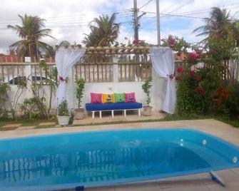 Acasa de Aluguel por Temporada na Praia da Taiba, 50 m - São Gonçalo do Amarante - Alberca