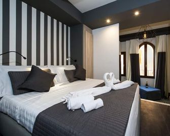 Relais Santa Maria Maggiore - Rome - Bedroom