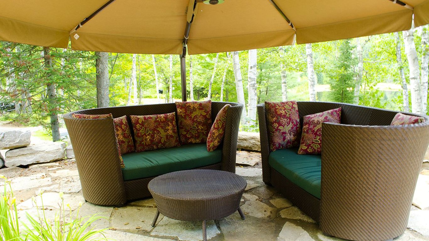 Footprints Couples Resort