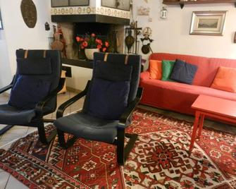 B&B Casanonni Borgo Angeli - Mantua - Living room