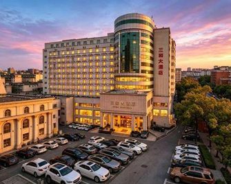 Changsha Sanhe Hotel - Changsha - Edificio