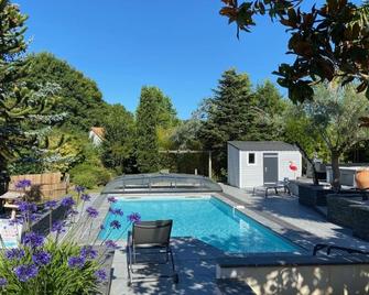 Adorable Guest House avec balnéo et piscine - Olonne-sur-Mer - Piscine