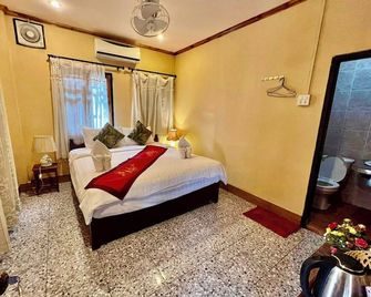 نوكنوي لاينسانغ جيستهاوس - لوانغ برابانغ - غرفة نوم