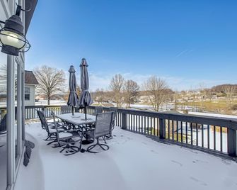 Apple Valley Home, Shared Golf Course On-site - Mount Vernon - Balkon