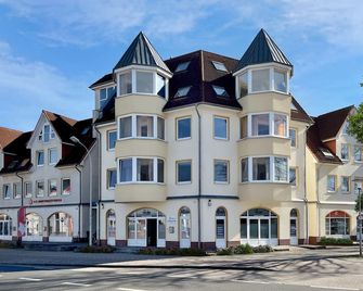 ادل دلي و أبٔرتمنتس - وون راوم تسوم وولفولين - نبراندنبرغ - مبنى