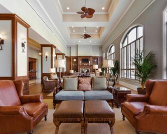 Embassy Suites by Hilton Savannah Historic District - Savannah - Lounge