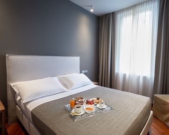 Hnn Luxury Suites - Genua - Sovrum