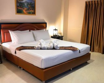 Rayong Lanna Hotel - Rayong