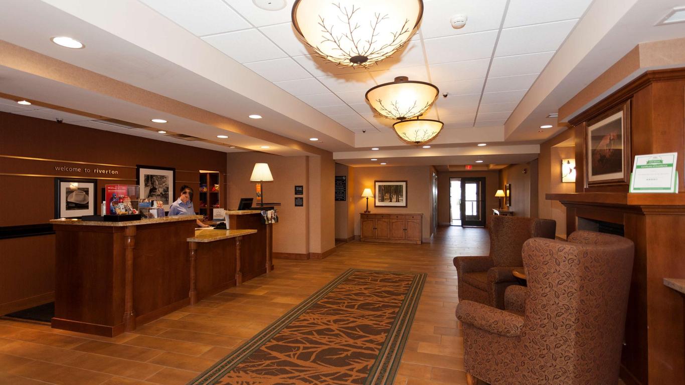 Hampton Inn & Suites Riverton