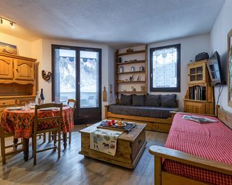 Chamonix Sud - Bâtiment E 434 - Happy Rentals - Chamonix - Living room