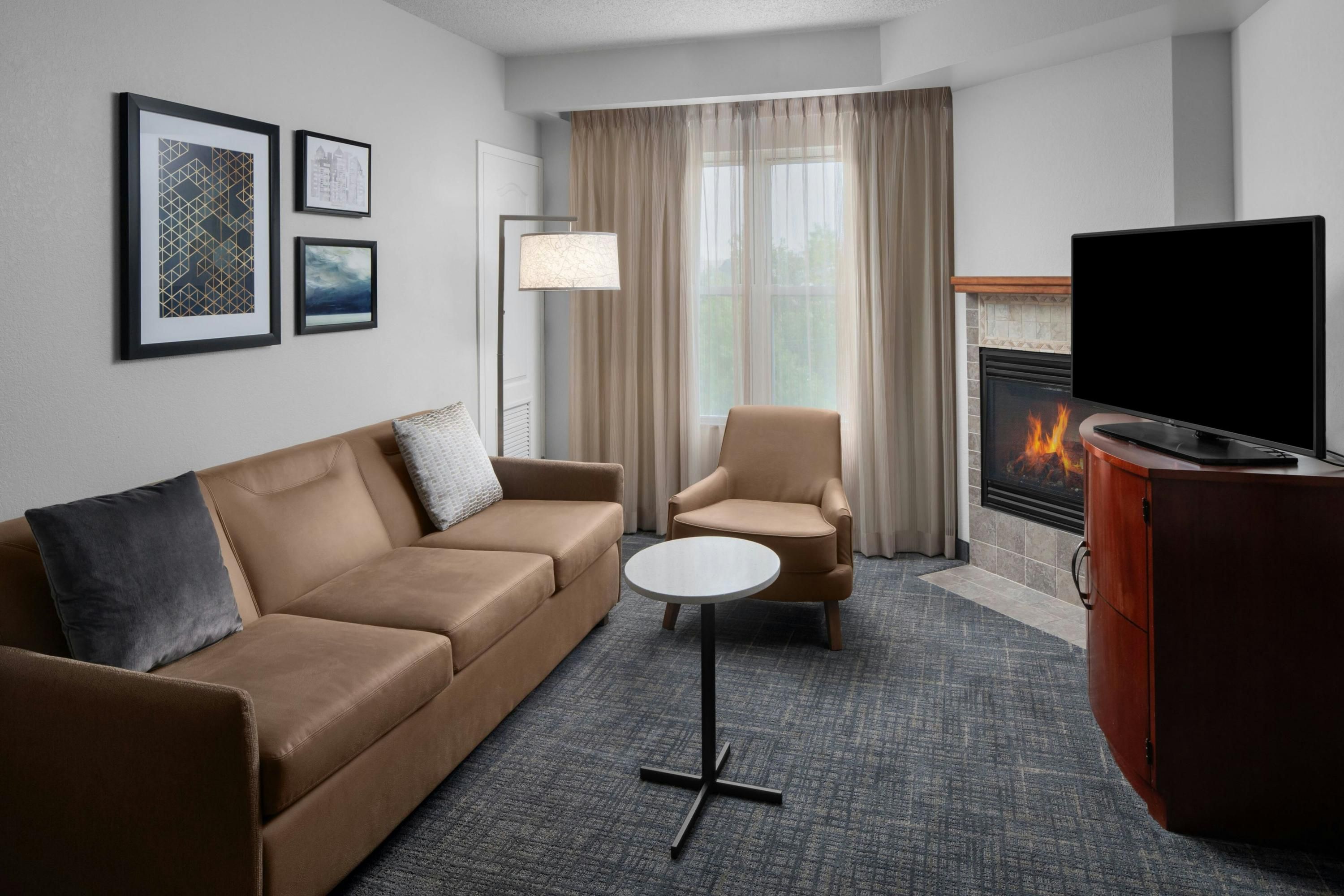 Residence Inn by Marriott East Rutherford Meadowlands - East Rutherford - Living room