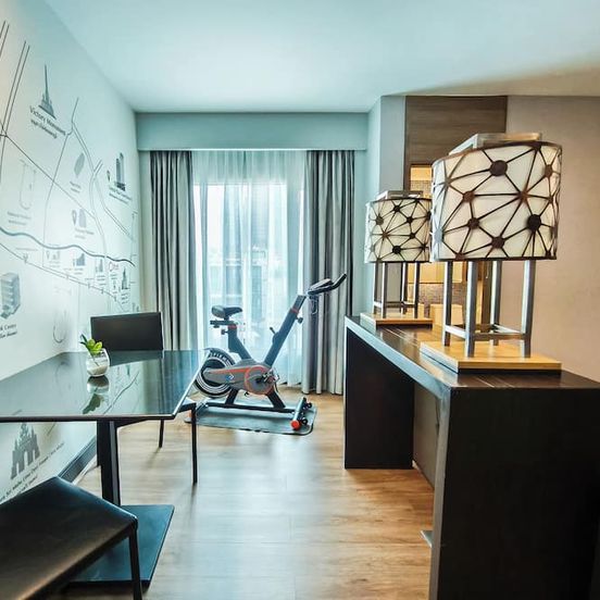 Citrus Sukhumvit 11 by Compass Hospitality image 1