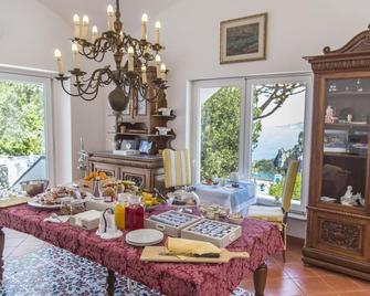 Suite Villa Carolina - Capri - Dining room