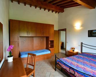 Agriturismo Ferri di Ferri Donatella - Bibbona - Camera da letto