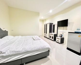 Nanthiya Place - Buri Ram - Bedroom