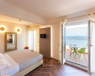 Hotel Vittorio - Desenzano del Garda