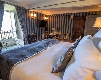 Château de Mercuès - Mercues - Camera da letto