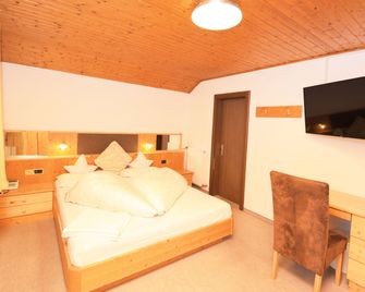 Hotel Chalet Olympia - Monguelfo-Tesido