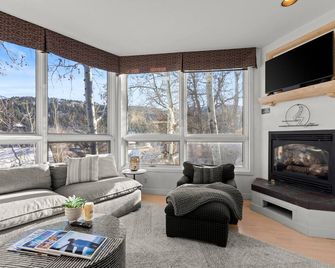 Abode on Sampson - Park City - Wohnzimmer