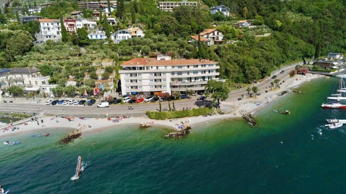 Torbole Aparthotel