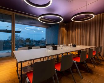 b'mine Düsseldorf - Dusseldorf - Sala de reuniões
